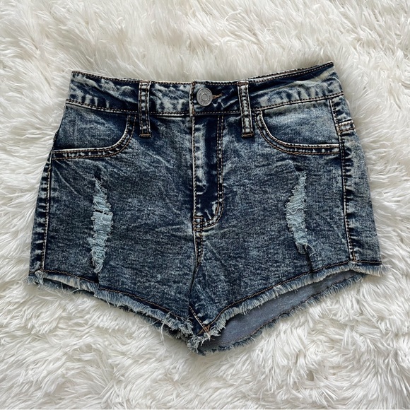 RSQ High-waisted Dark-Wash Ripped Denim Shorts Size 0, XS - Picture 1 of 14